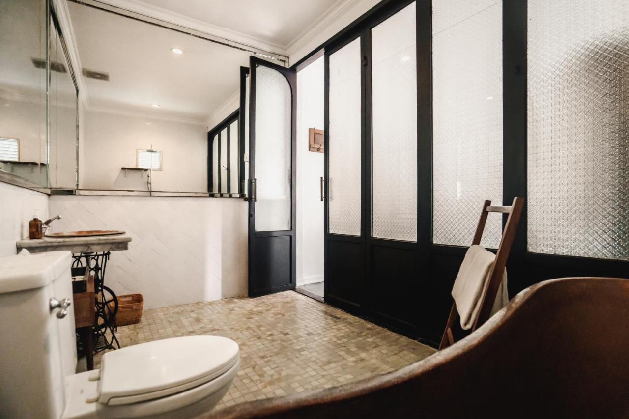 Brown Feather Hotel Seminyak (Bali)